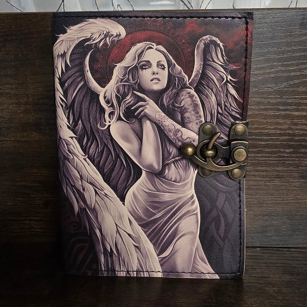 Leather Journal Diary Metal Clasp 5 x 7 Vintage Paper 200 pages Angel